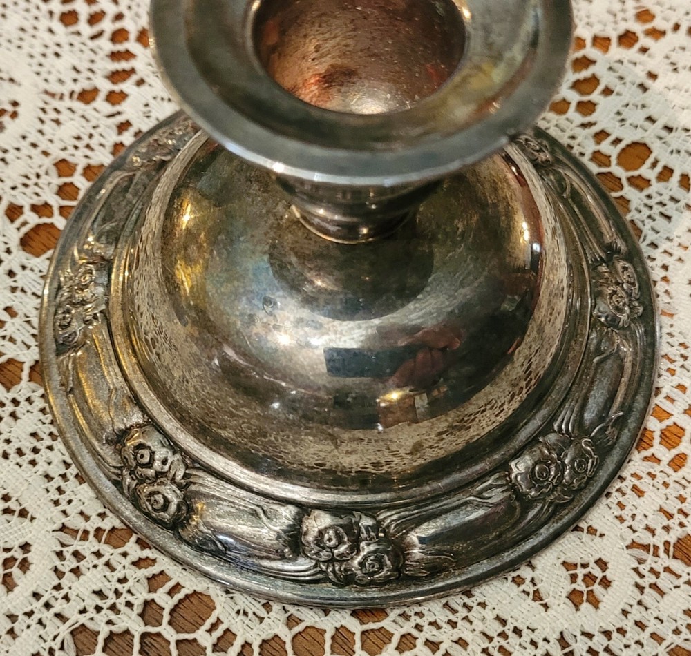 Oneida Silverplate Vintage Single Candlestick Embossed Rosettes