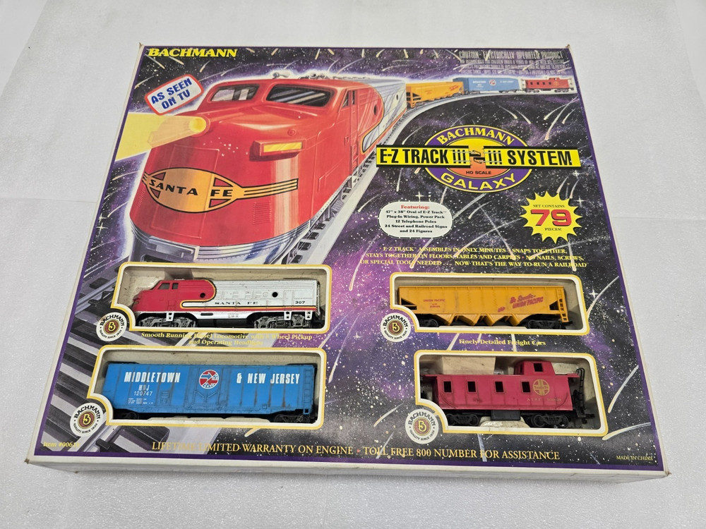 Bachman Galaxy HO Scale Train EZ Track System Read