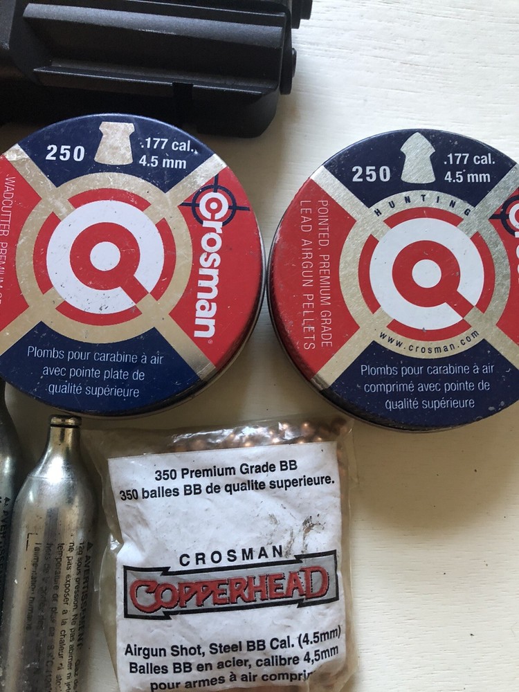 crosman co2 powered air pistol