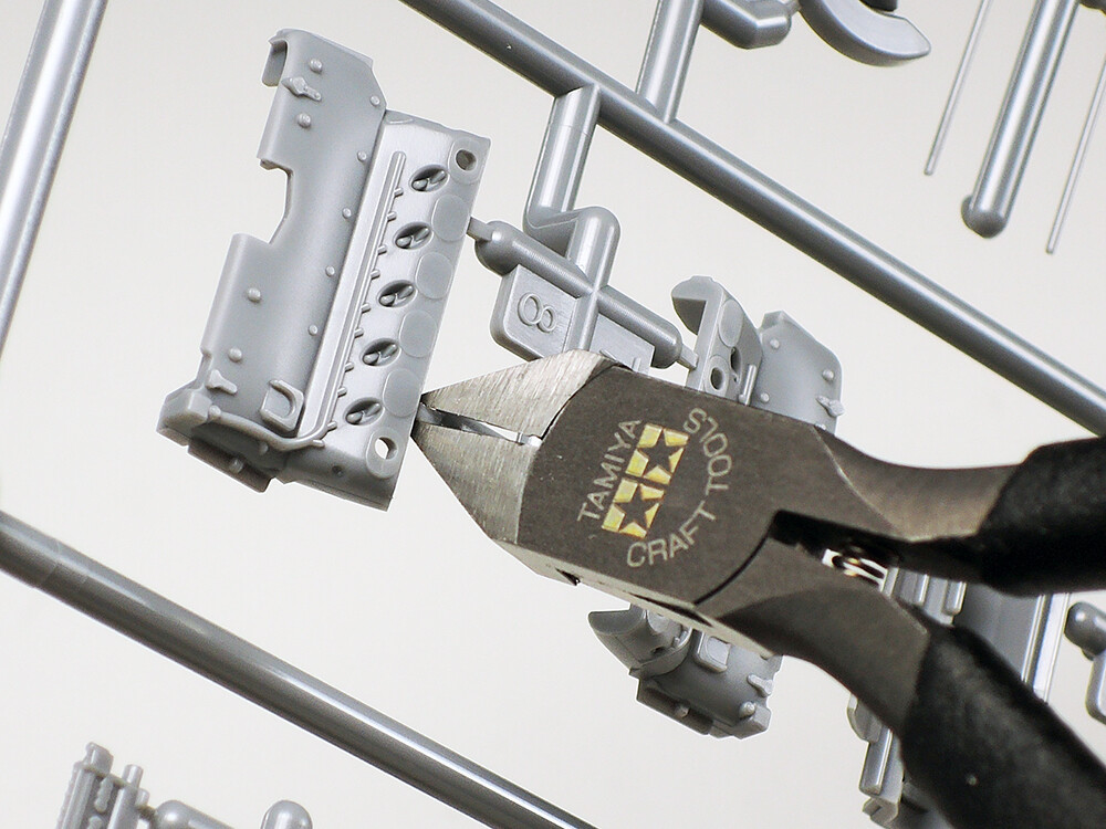 Tamiya Craft Tools Sharp Pointed Side Cutter for Plastic 74035