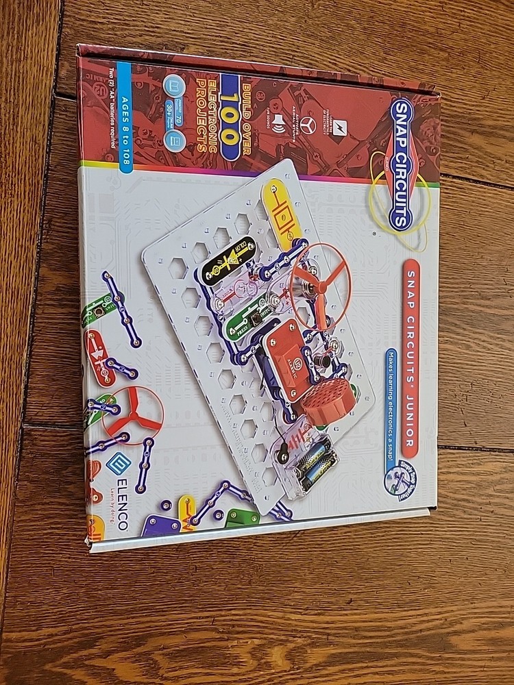 ELENCO Snap Circuits Jr.� 100 Experiments Electronics Discovery Kit