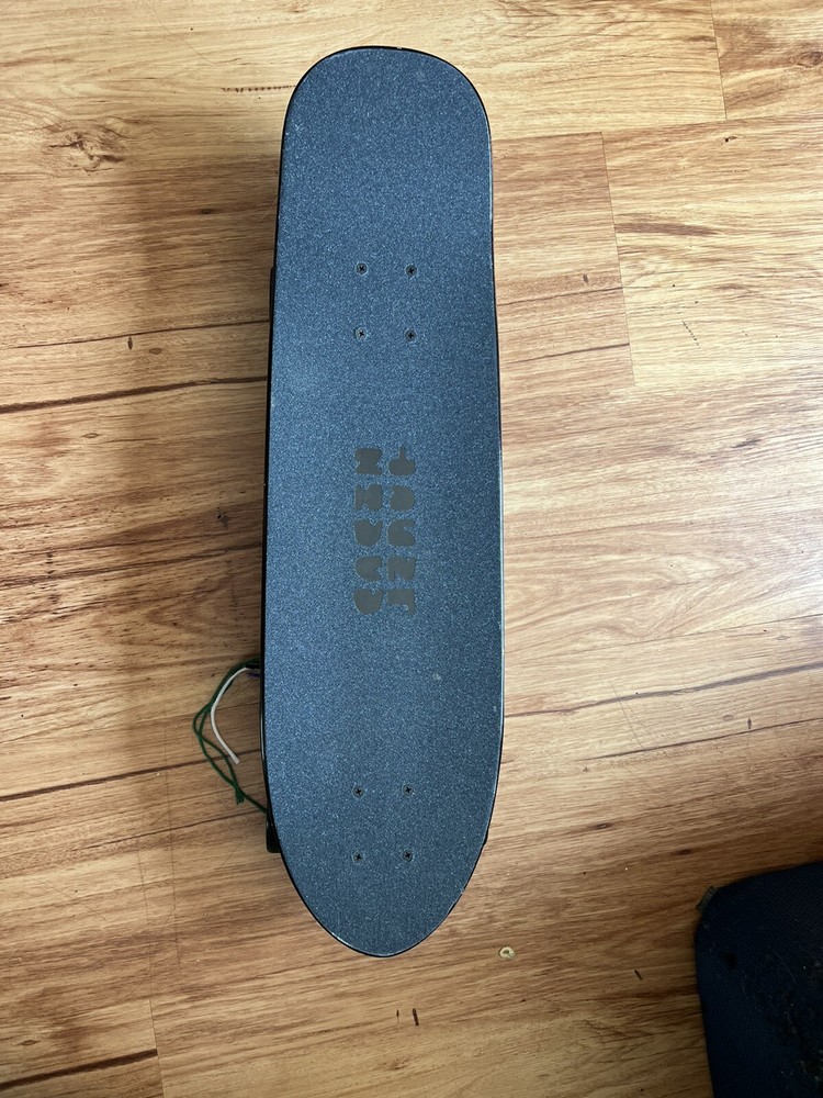 longboard skateboard cruiser