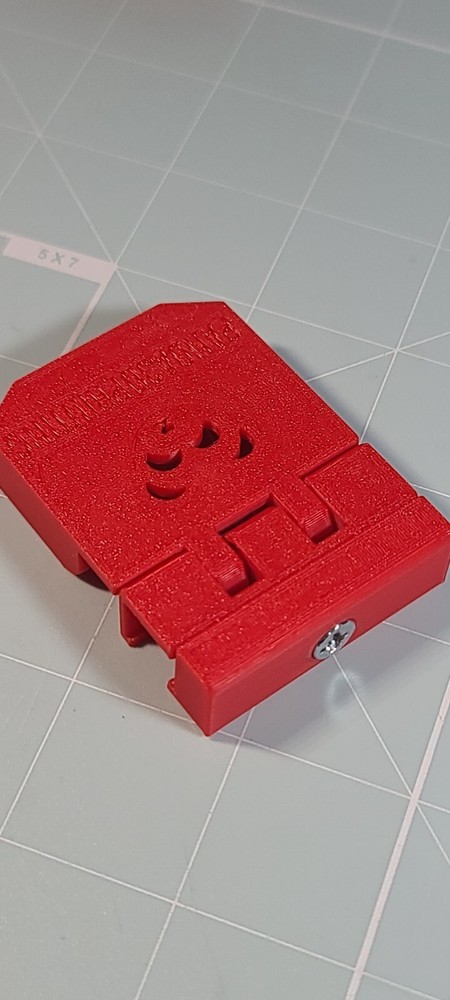 Husky Tool Box Latch_Replacement_3D printed_Large 2.0_Stronger design