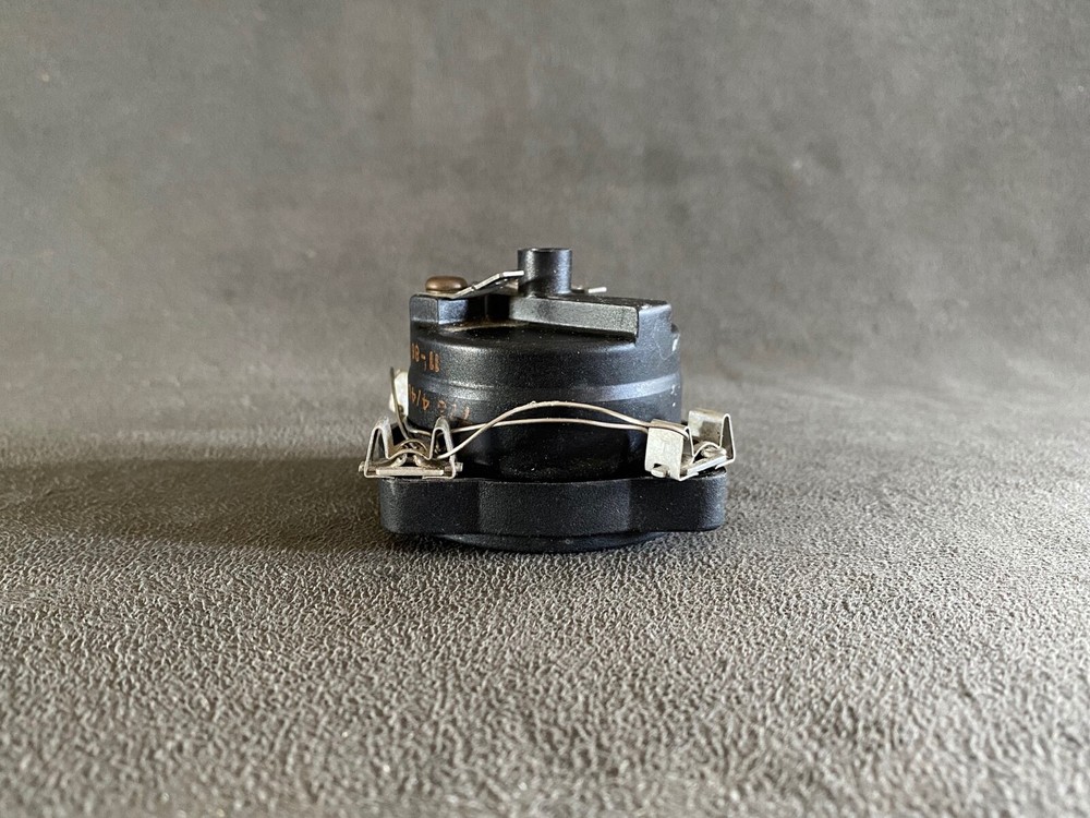 Datcon Elapsed Time Hours Indicator 773 Volts 4/40