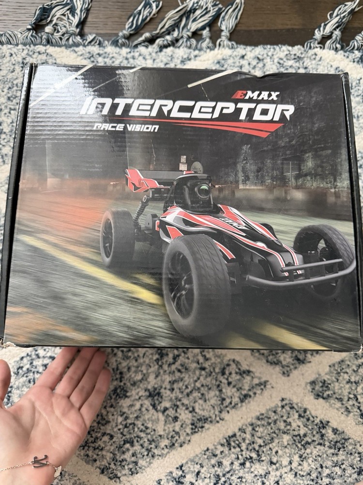 EMAX Interceptor RaceVision FPV RC Car RTR Kit - Includes Goggles & Controller