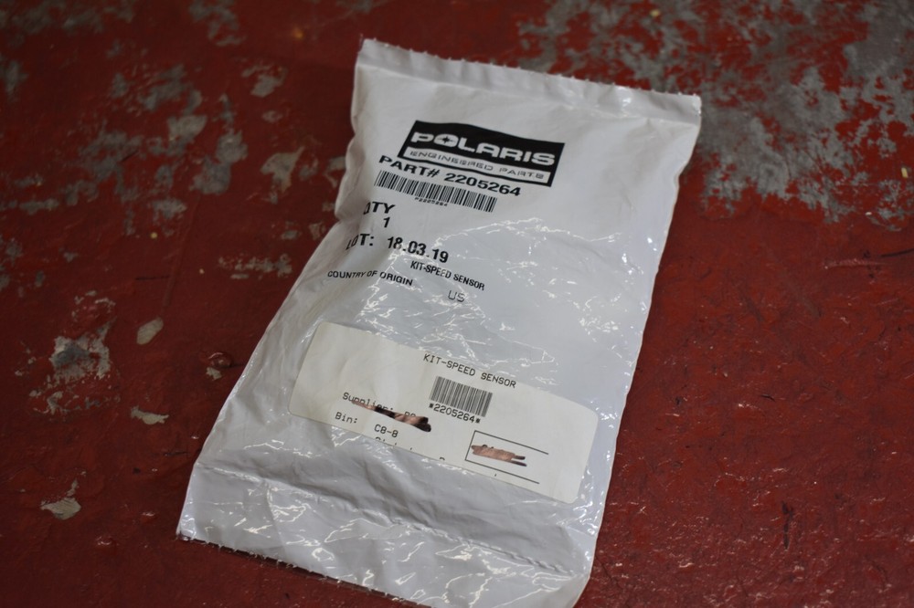 NEW OEM Polaris Speed Sensor Kit 2205264