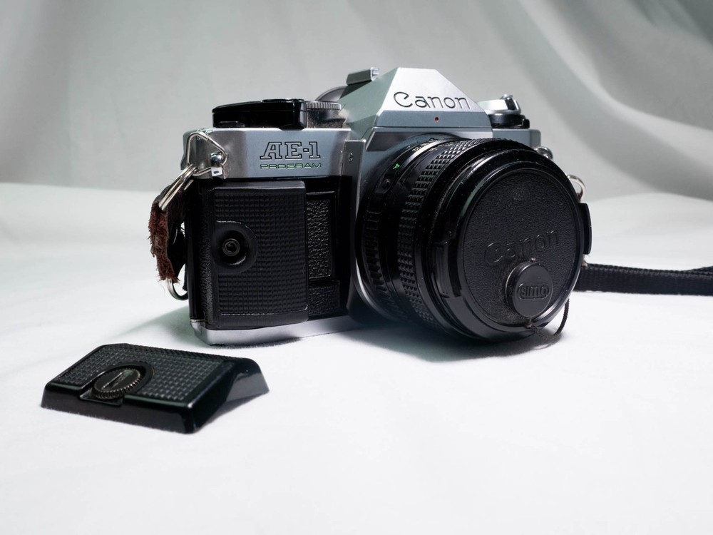 3D Printed Replacement Finger Grip Front Battery Cover For A-1 and AE-1 Program