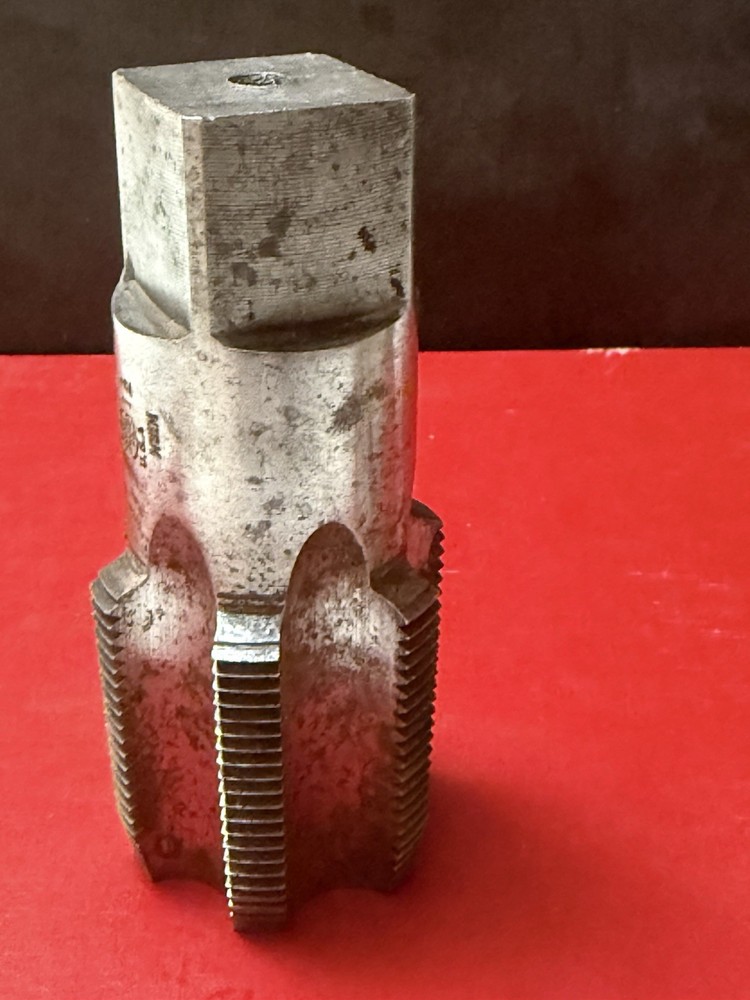 Standard Tool Co. 1-1/2” NPT Pipe Tap