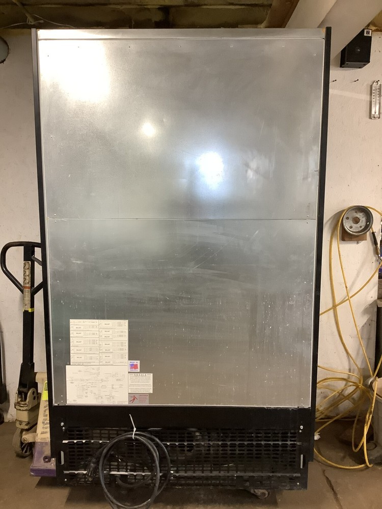 Refrigerated Display Case Federal RSSM478SC 1ph 208/240v TESTED