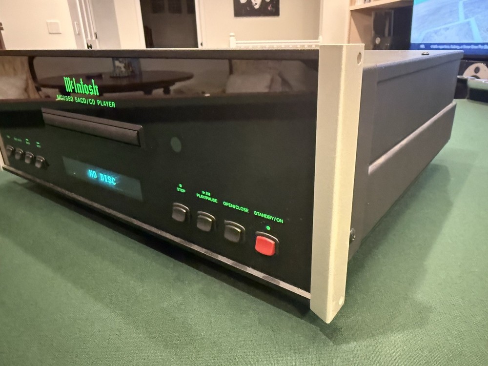 McIntosh MCD350 CD / SACD Player - Excellent