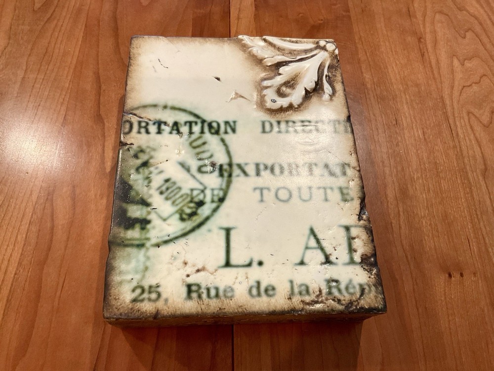 ESTATE SID DICKENS EPISTLE T-202. MEMORY TILE RETIRED FRESH OFF WALL