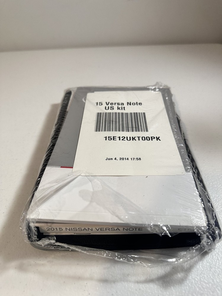 2015 Nissan Versa Note Owner's Manual Set