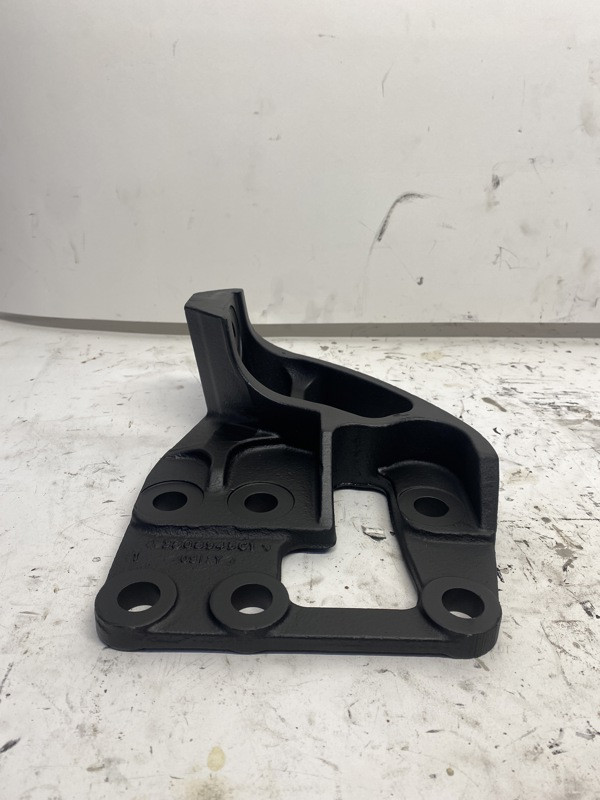 2014 International Maxxforce 13 Engine Mount 3808945C1 (548-12741)