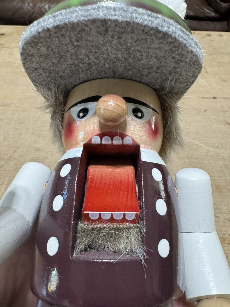 Steinbach Germany Chubby Golfer Nutcracker Original (NO BOX) 11.5" Tall
