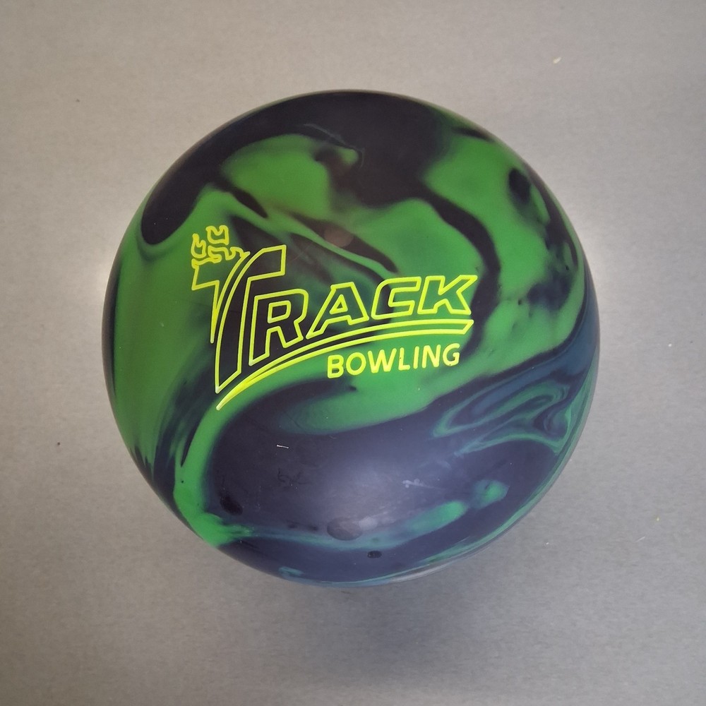 Track Cypher Solid Bowling Ball 16 lb NEW IN BOX! #096