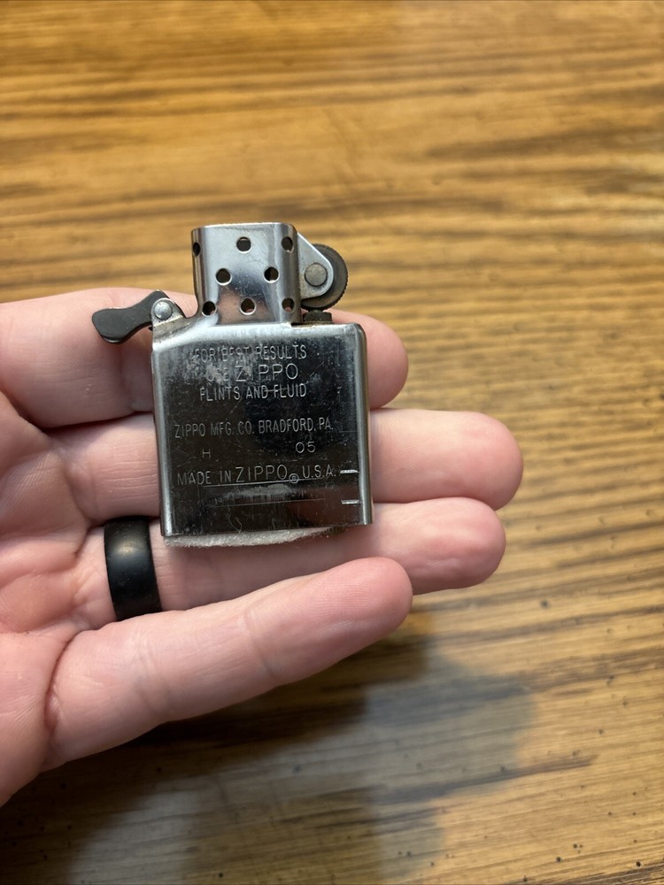 Zippo Black Horizontal Stripe Cigarette Lighter K 05 2005