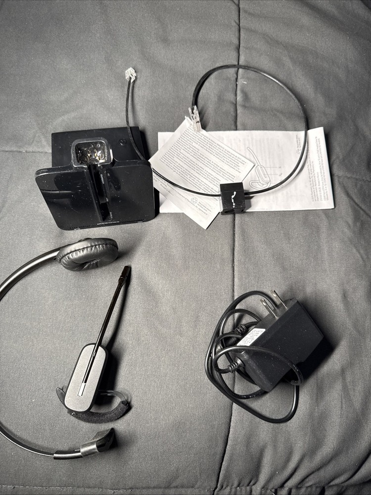 PLANTRONICS Poly CS540 Wireless DECT Headset Black - Open Box