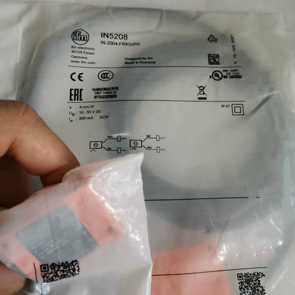 IFM IN5208 Proximity Switch Sensor One New IN5208 Free Shipping