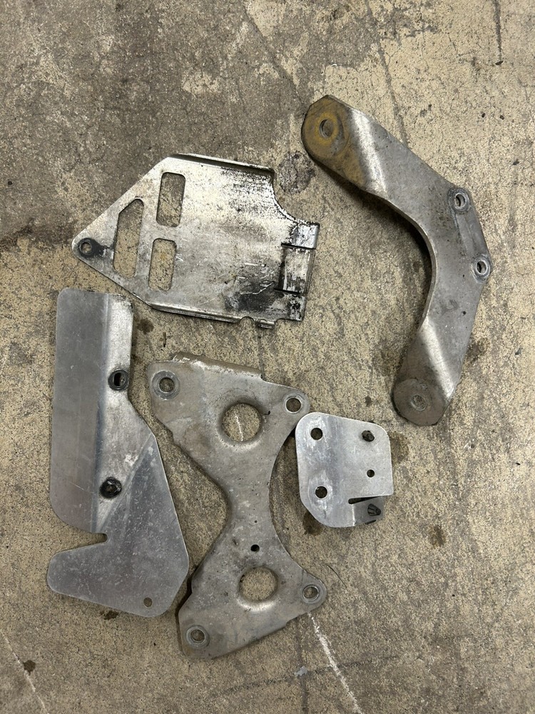 2005 Ski Doo Summit Rev 800 Steering Bracket Brackets