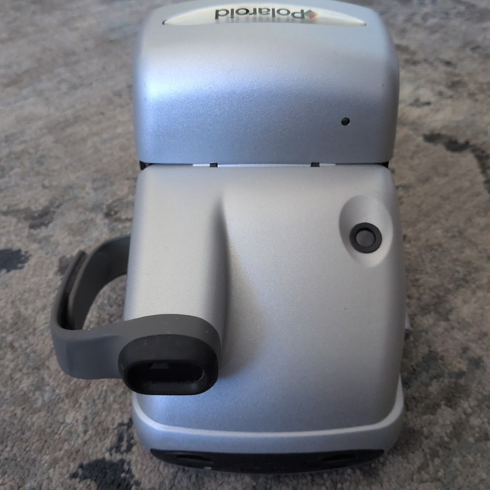 Polaroid Silver Express 600 Instant Camera Untested As-Is!