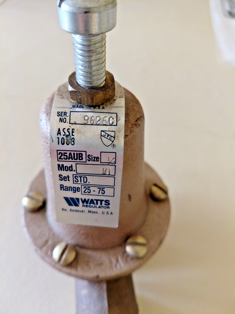 WATTS 1/2" Water Pressure Reducing Valve 25AUB
