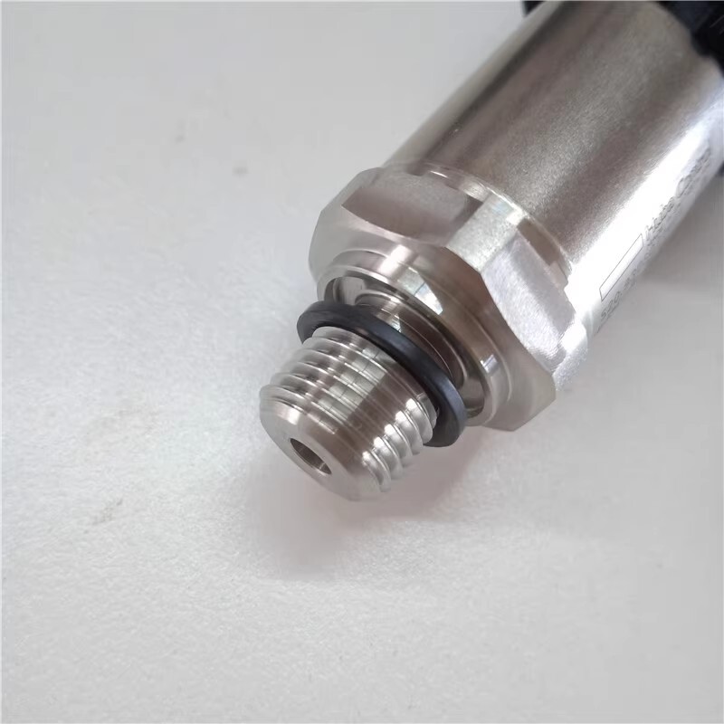 1pcs Huba 520.930S031401 pressure sensor transmitter