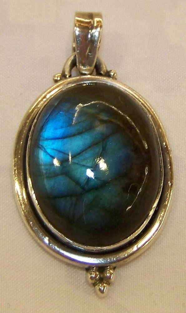 SILVER 925 PENDANT - LABRADORITE BLUE/GREEN STONE