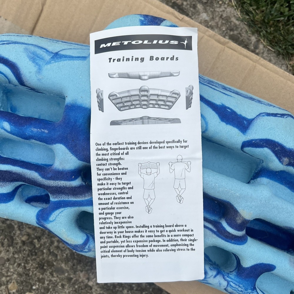 Metolius - Simulator 3D Training board Climbing Bouldering Blue White