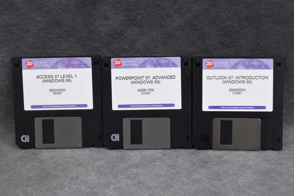 36-Disc Lot 1990s PC Floppy Disks: Utilities, Graphics, Office, Drivers