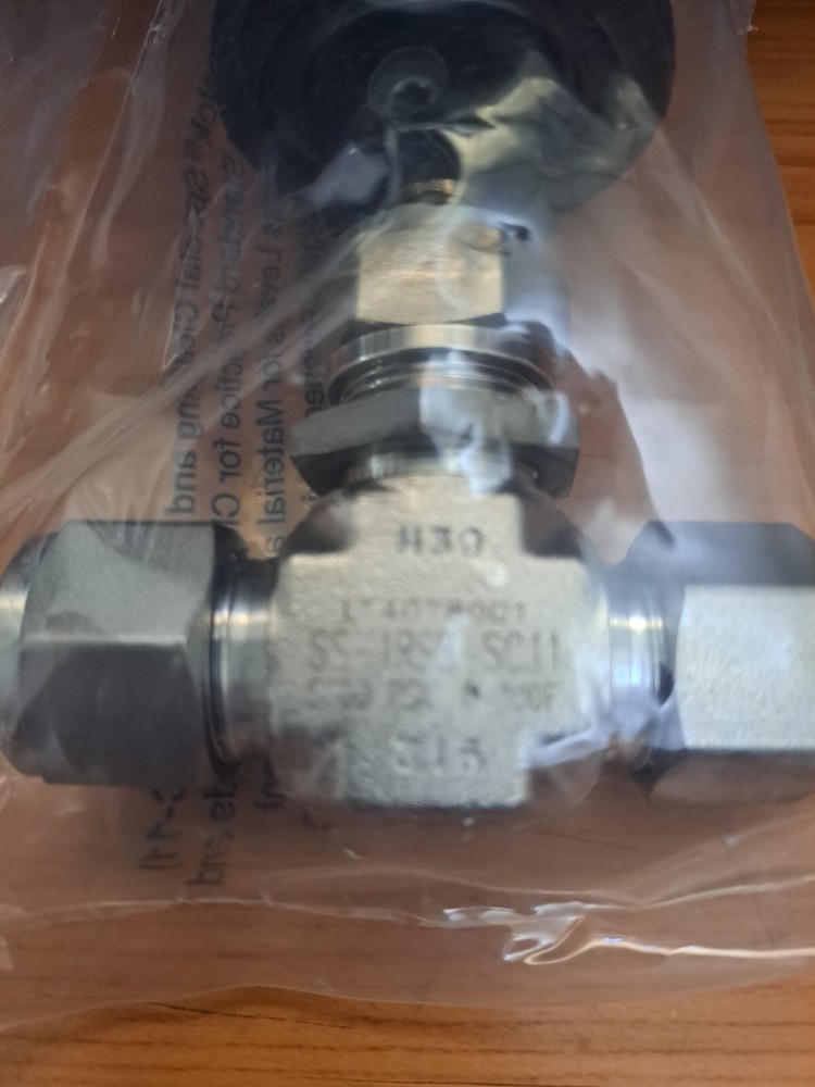 Swagelok SS-1RS8 1/2" Regulating stem needle valve