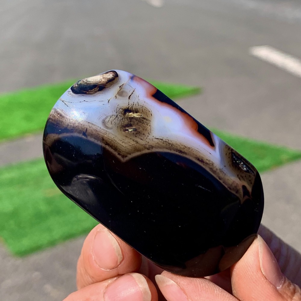 81G Natural striped agate crystal oval-shaped quartz healing
