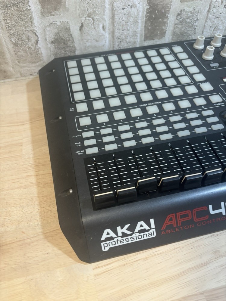⭐️Akai Professional Ableton Live Controller APC40⭐️Good Cond.⭐️Untested⭐️