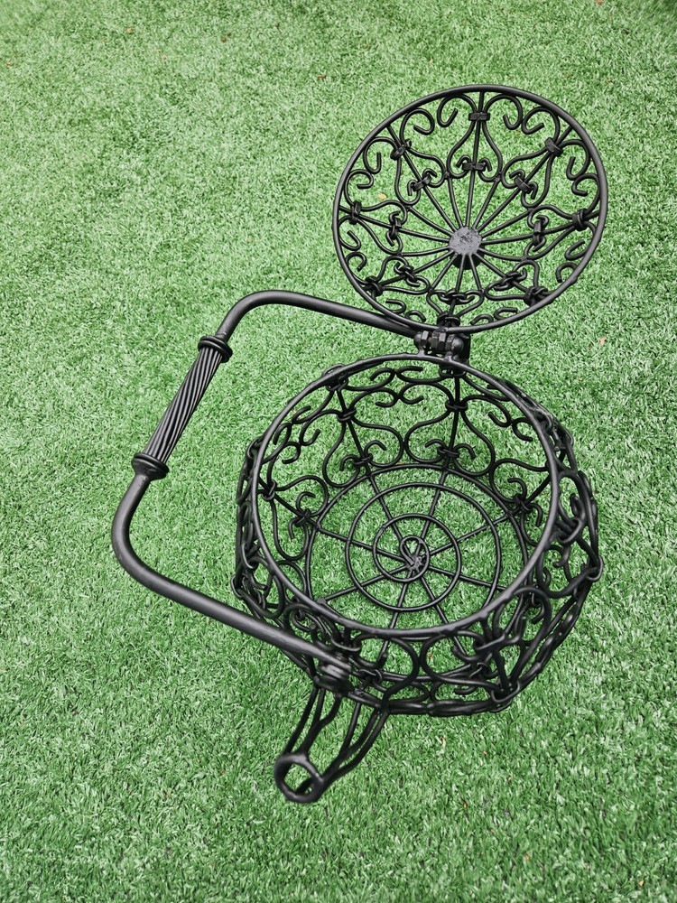 Vintage Iron Teapot Basket, Black