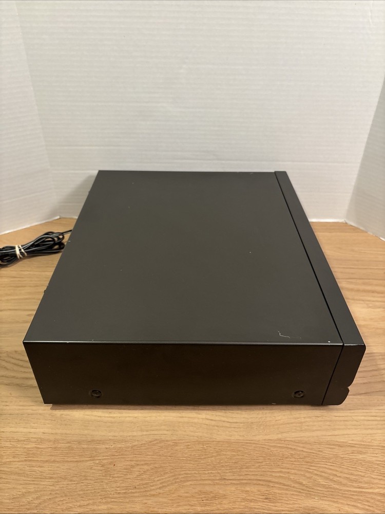 Technics SL-PD687 - Rotary 5 Disc CD Changer Player Compact Disc Component WORKS