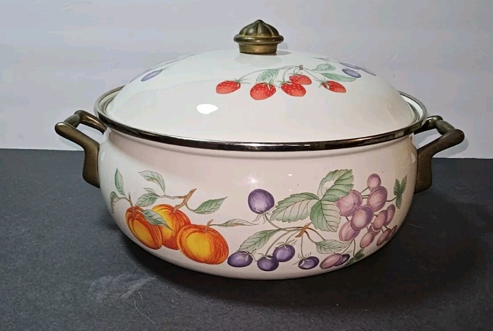 Vintage Regency Spring Fruit 4.5 Quart Dutch Oven