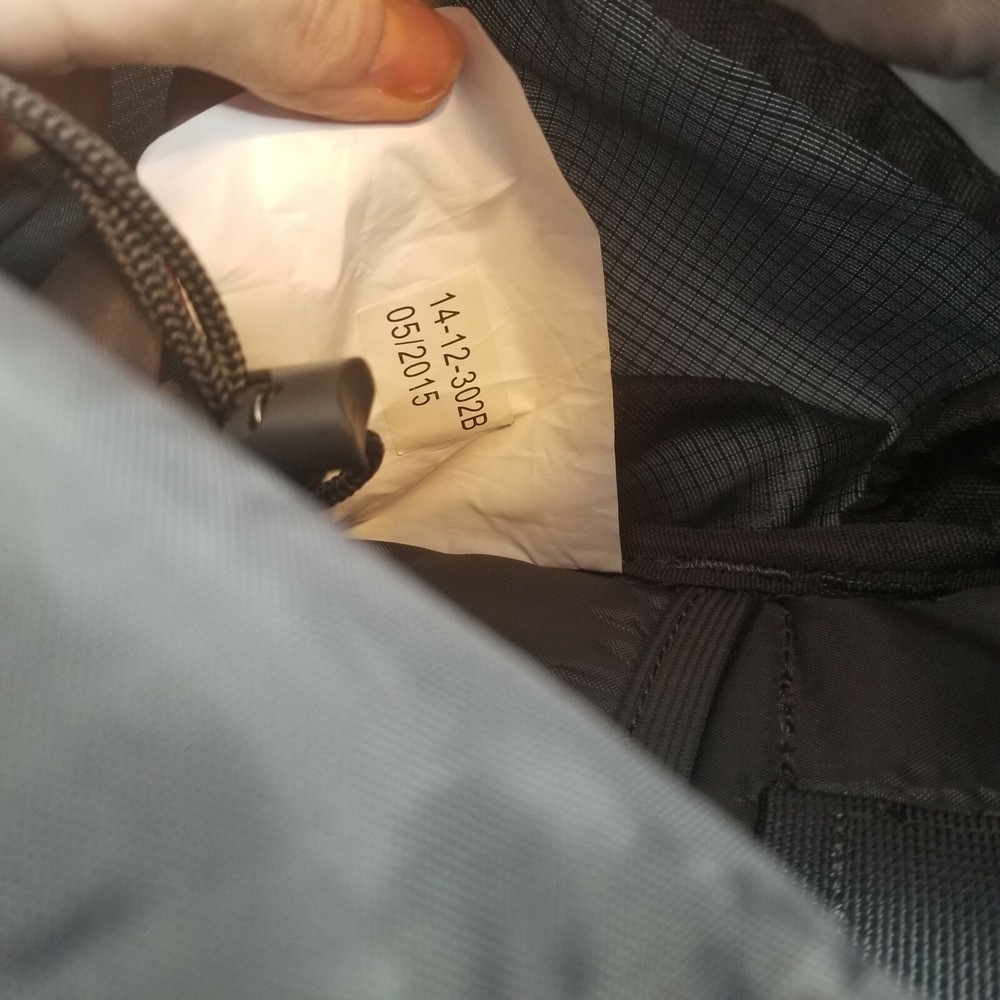 Auth ASCEND MS3300 Grey Nylon Hydration Hiking Trail Pack Backpack