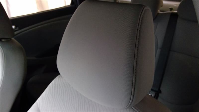 ACCENT    2013 Headrest 327524