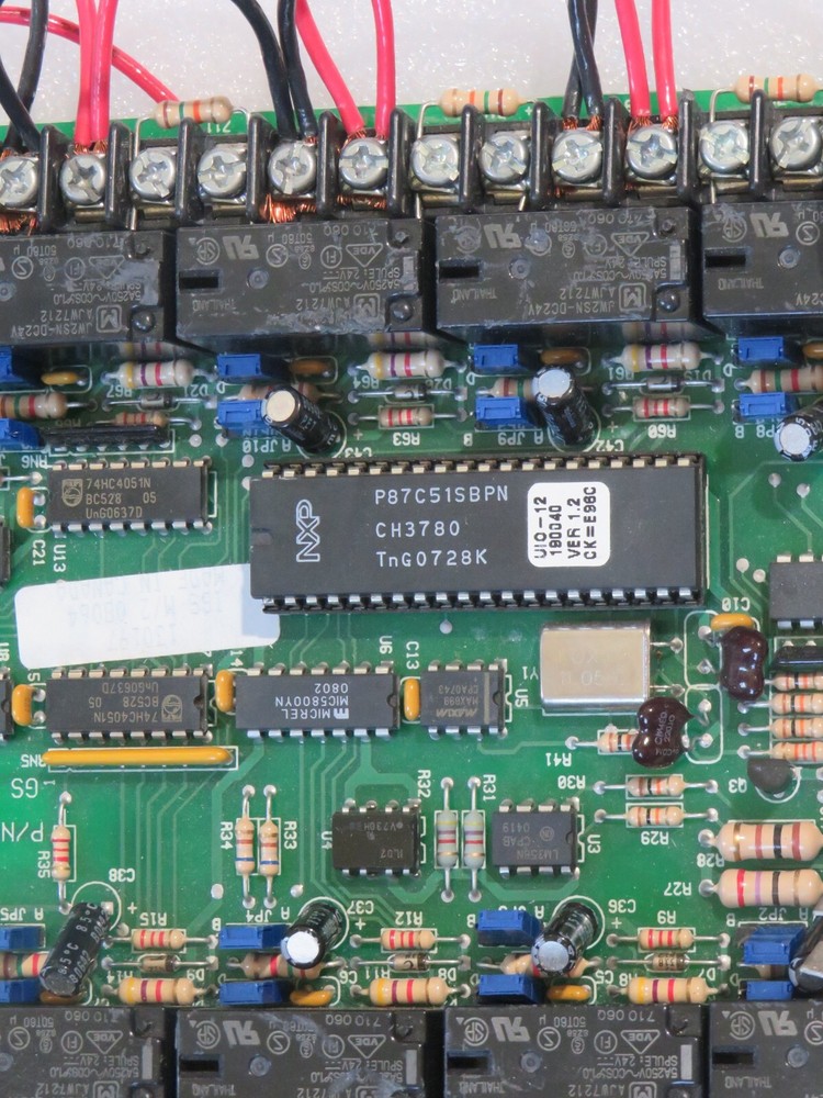EST IRC-3 UIO-12/MFC UIO-12 UNIVERSAL I/O MODULE BOARD