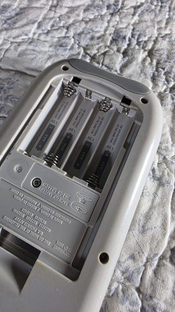 Texas Instruments TI-84 Plus Silver Edition Graphing Calculator - Tested