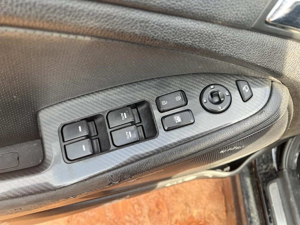 OPTIMAKIA 2012 Fuse Box Cabin 104831863
