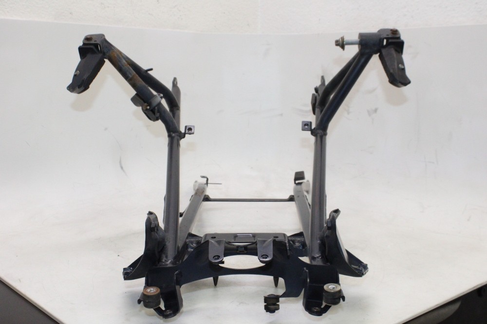01-05 BMW F650CS OEM REAR SUBFRAME BACK SUB FRAME