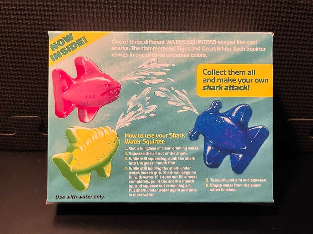 1990 Shark Bites Fruit Snacks (red squirter) - Replacement novelty display box