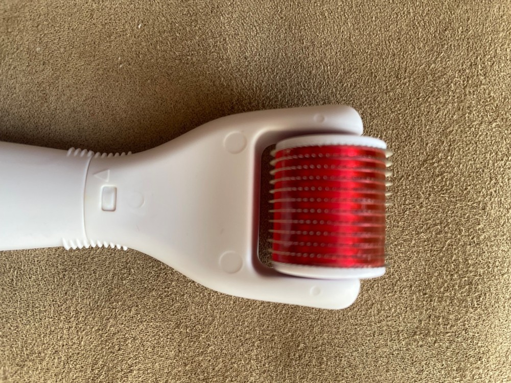 Collagen Stimulation Microneedling Rollers 4 IN 1 Dermaroller