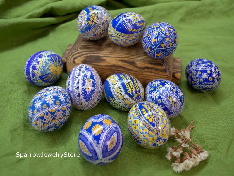 Handmade Easter eggs Easter ornaments Handpainted Easter decor Ukraine Pysanka