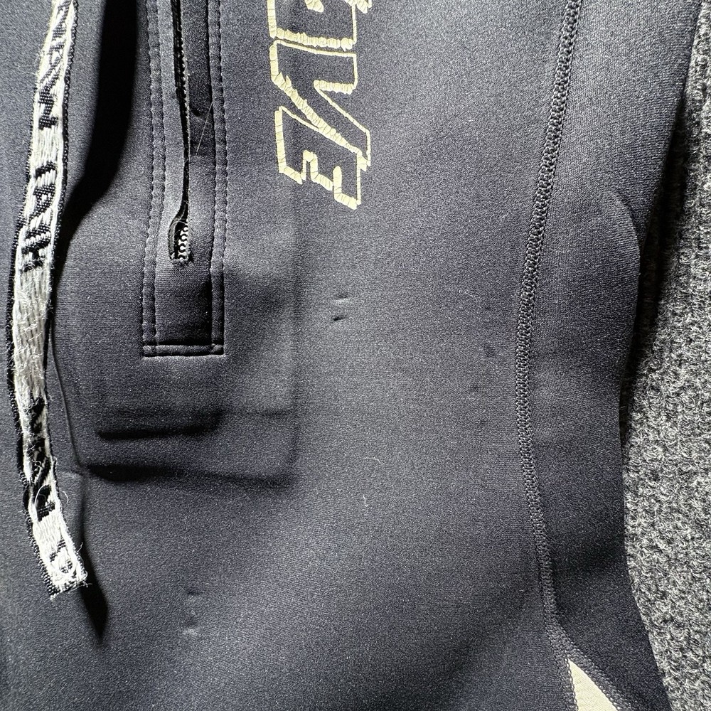 Heat Wave Wet Suit