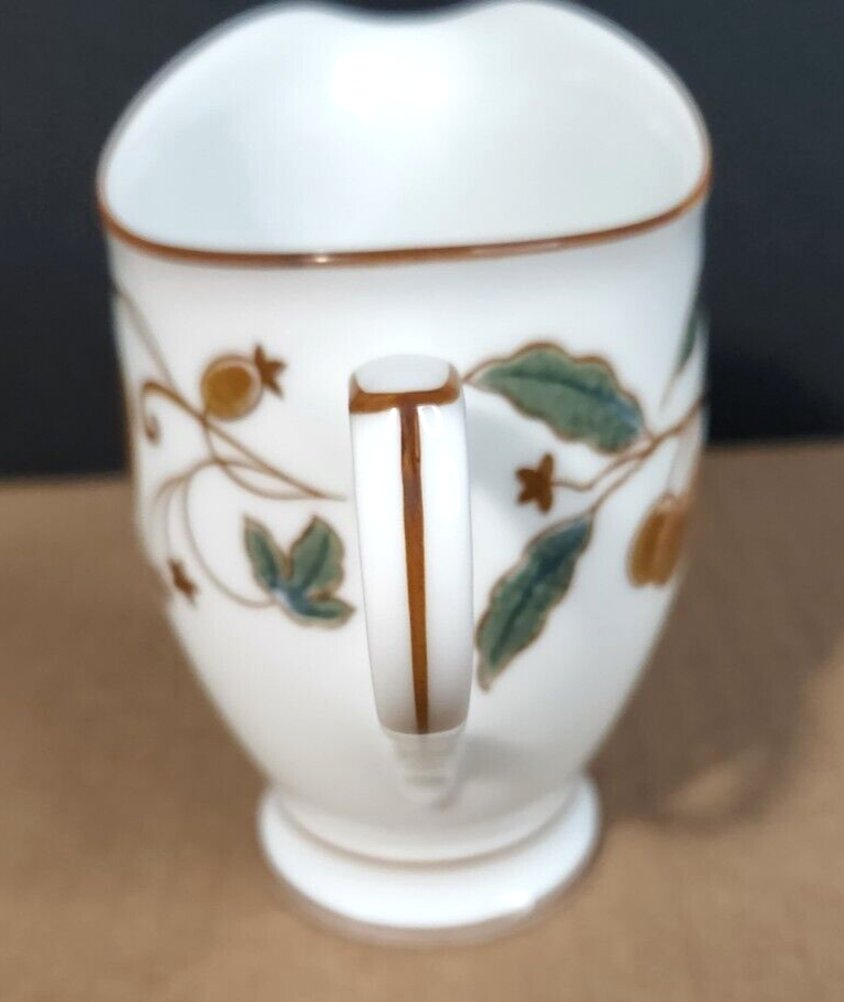 Fairfield by Noritake Creamer 4 7/8"
