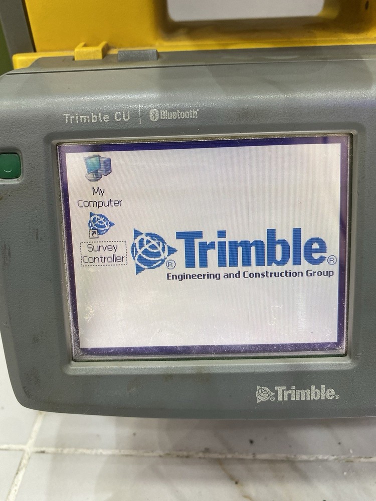 Trimble 5503 DR200+ Total Station With Trimble CU Controller
