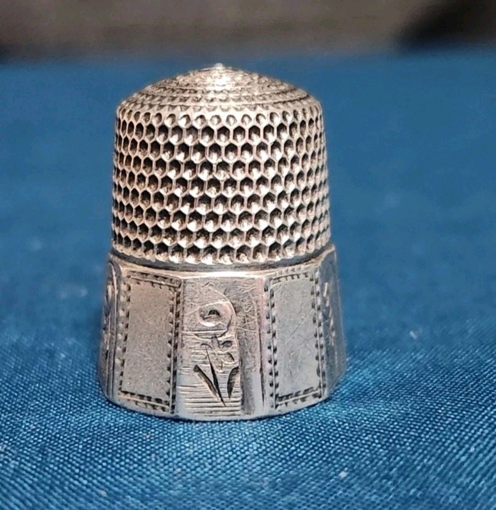 Antique Simons Bro Co Sterling Silver Thimble Size 9 Panel Border