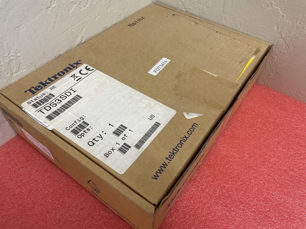TEKTRONIX TDS3SDI DIGITAL APPLICATION MODULE WITH CABLES
