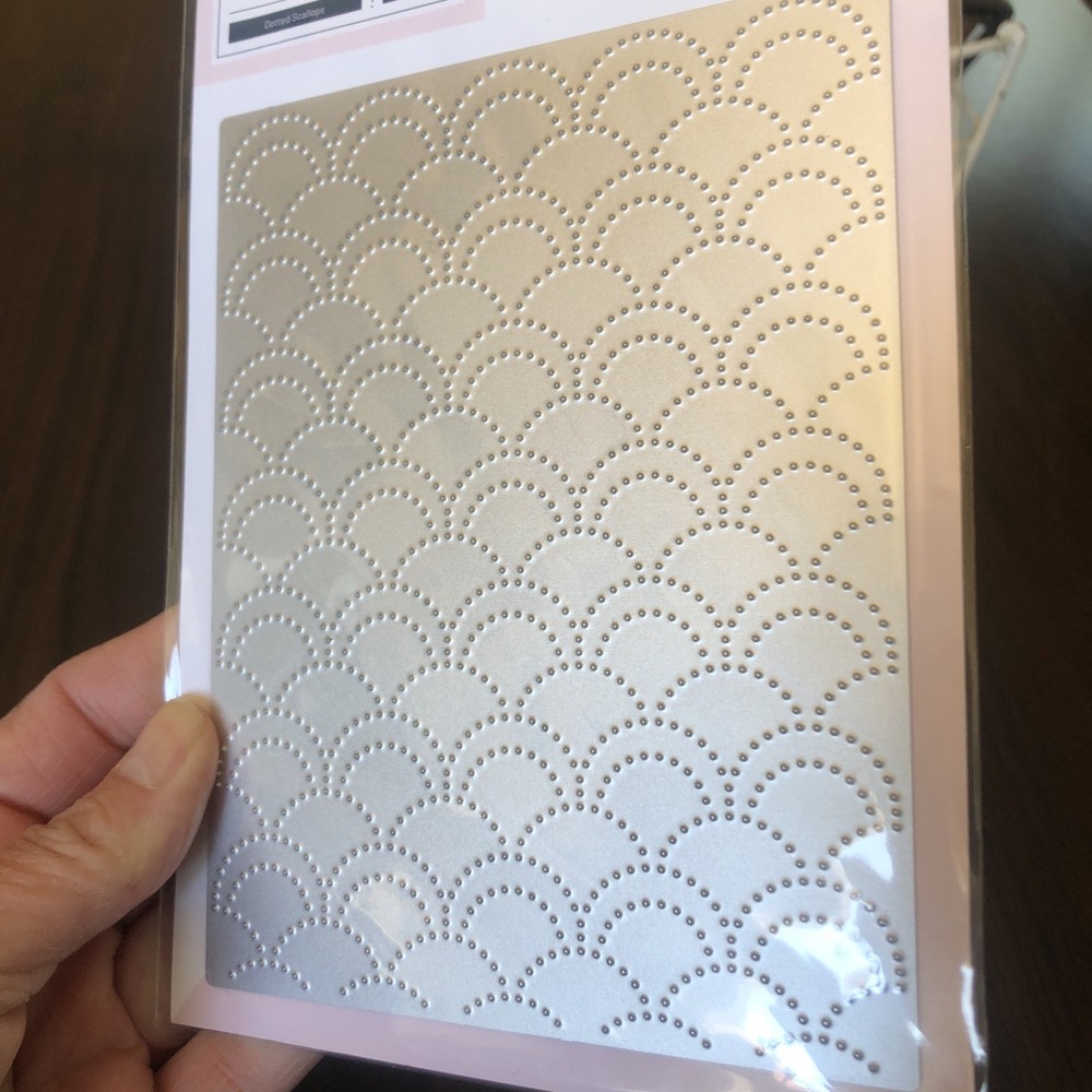 Pinkfresh Studio Dies Dotted Scallops